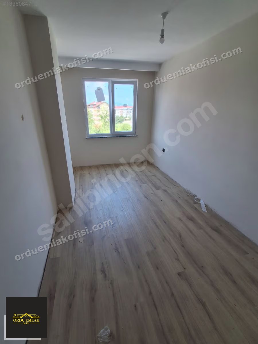 KUMBAŞI MAH SATILIK 3+1 SIFIR DAİRE